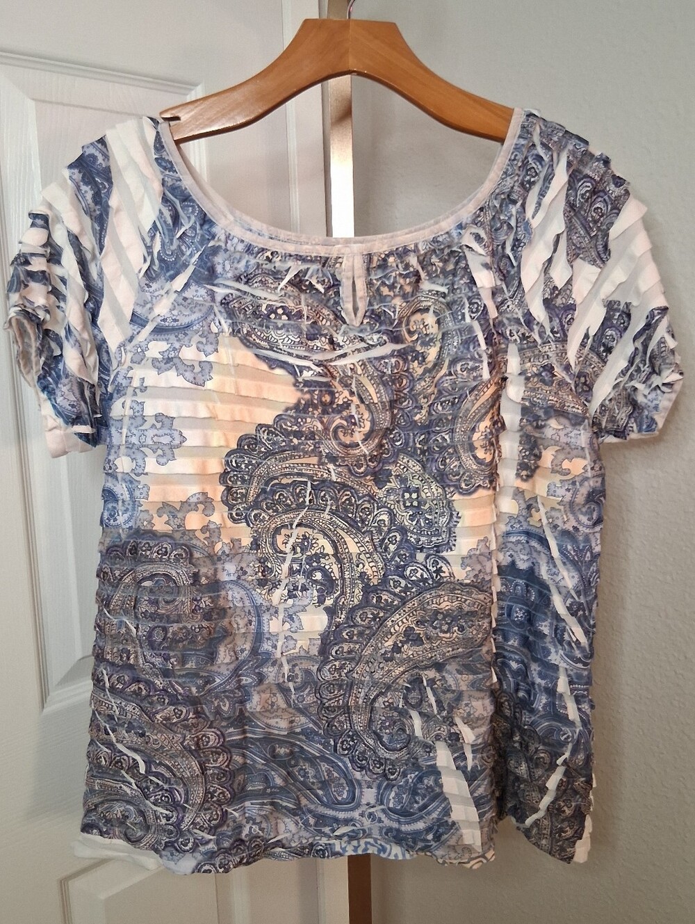 2/$5 - Vintage JohnPaulRichard Textured Printed Blouse XL